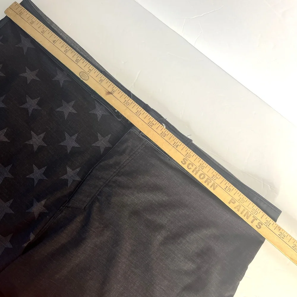 HURLEY PHANTOM MENS SIZE 40 PATRIOT STARS & STRIPES Grey BOARDSHORTS Swim